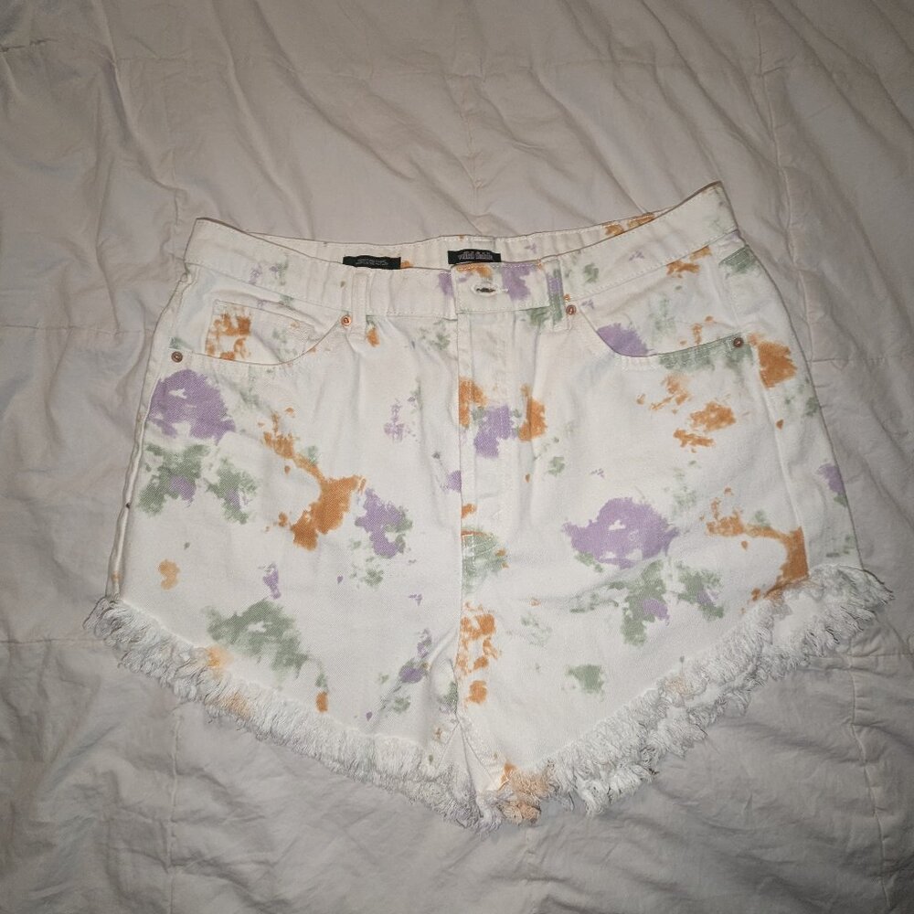 WILD FABLE Raw Hem White Denim High Rise Button Fly Pastel Tie Dye Jean Shorts